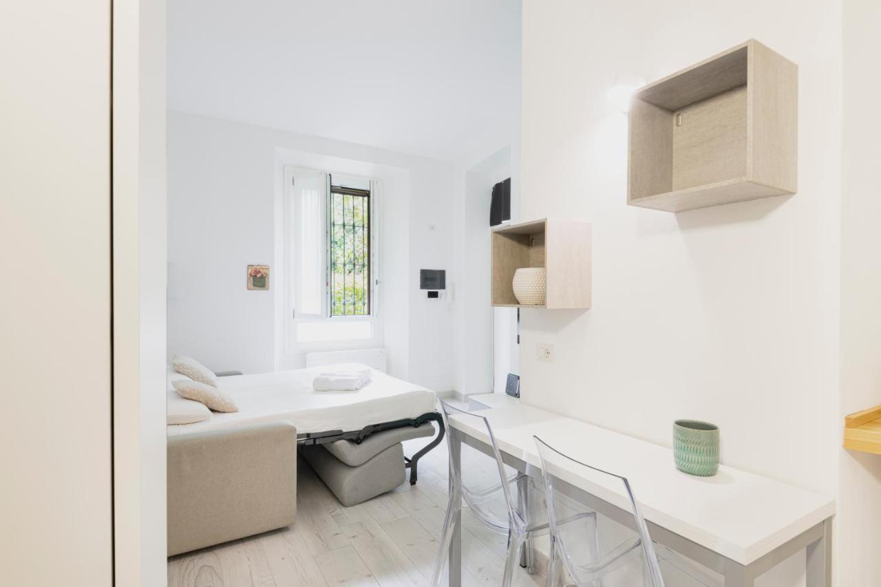 Easylife - Comodo Studio In Corso Di Porta Romana Milano Exterior foto